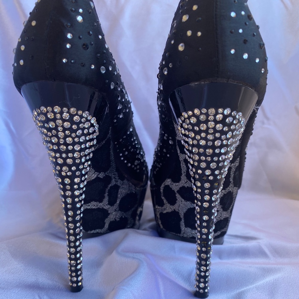 2 Lips Too Too Frisky Bling Pump, stripper heels 7 - Picture 3 of 6